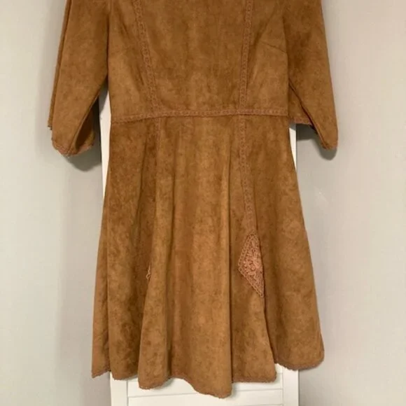 MOON RIVER DRESS - Picture 2 of 8